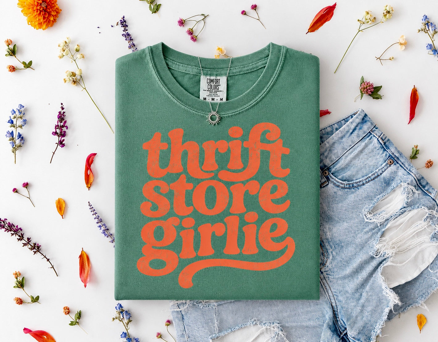 thrift store girlie