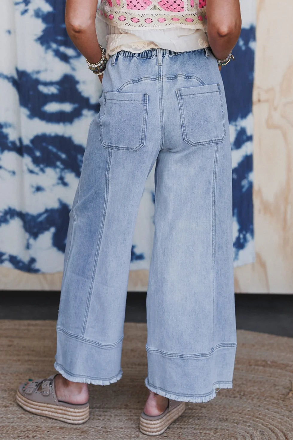 seam detail raw hem pants