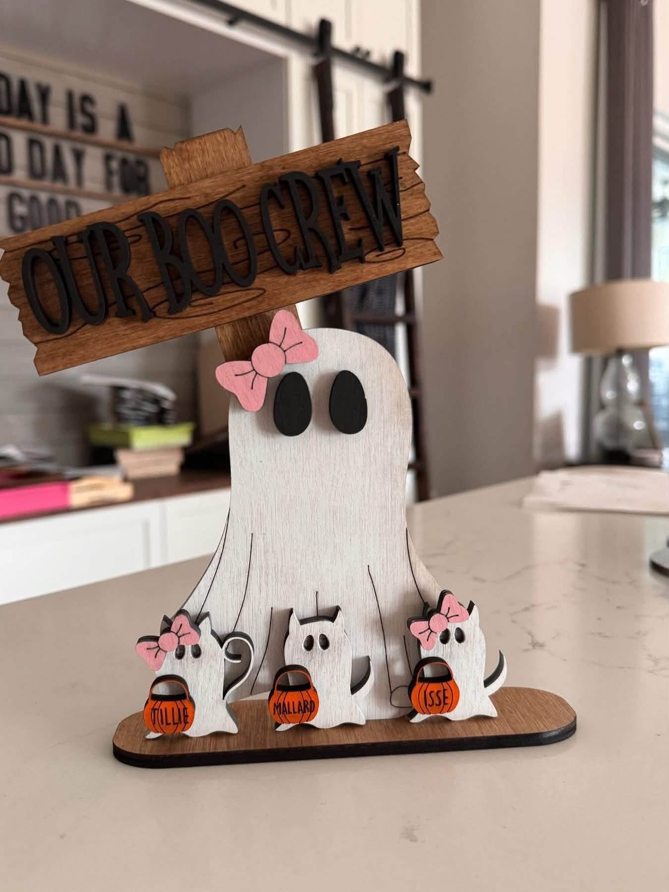 THE BOO CREW - home decor