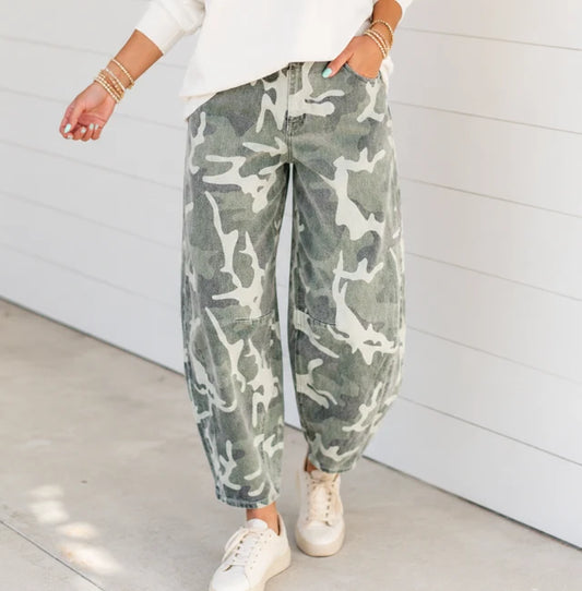 camo ankle length jeans