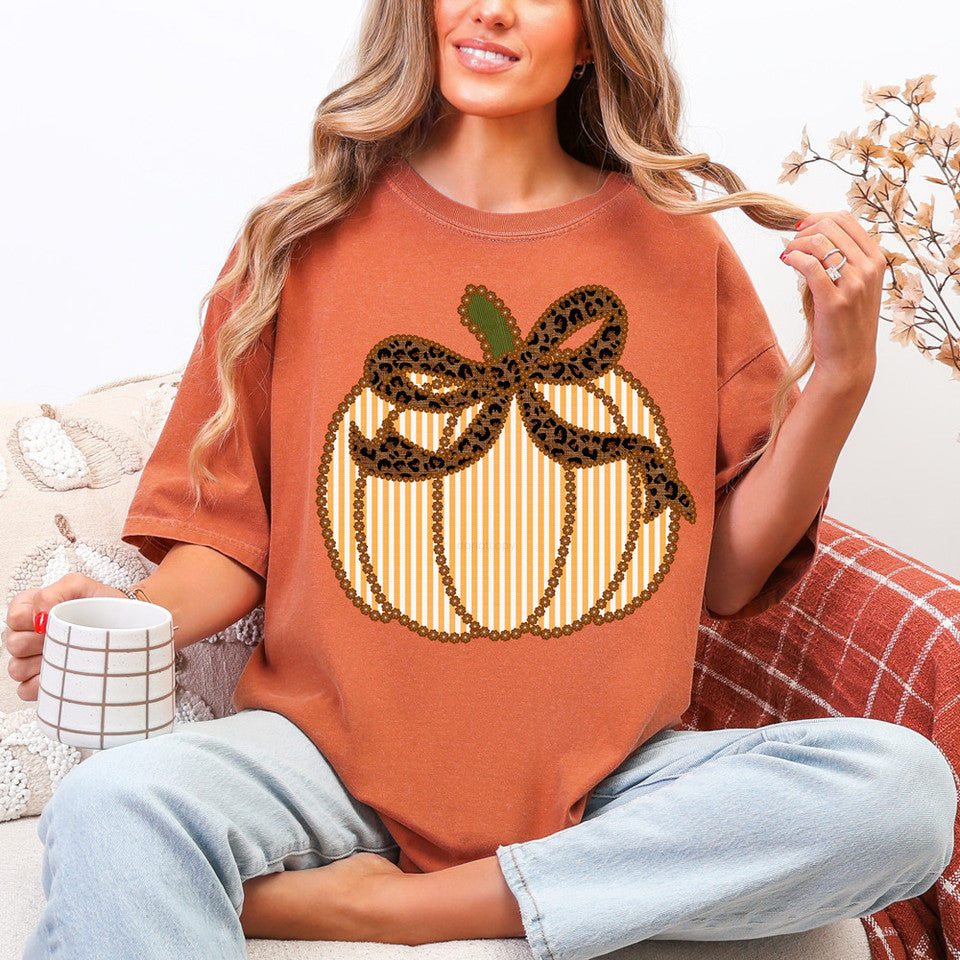seersucker pumpkin with leopard bow
